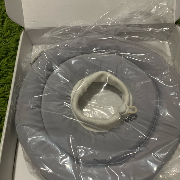 UFO Dog Neck Collar - Picture 3 of 6